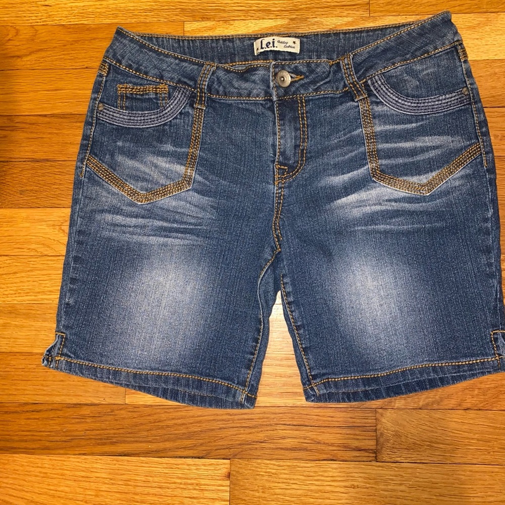 LEI Jean shorts